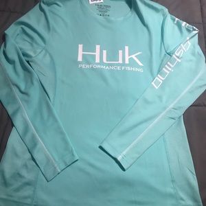 HUK fishing shirt size large